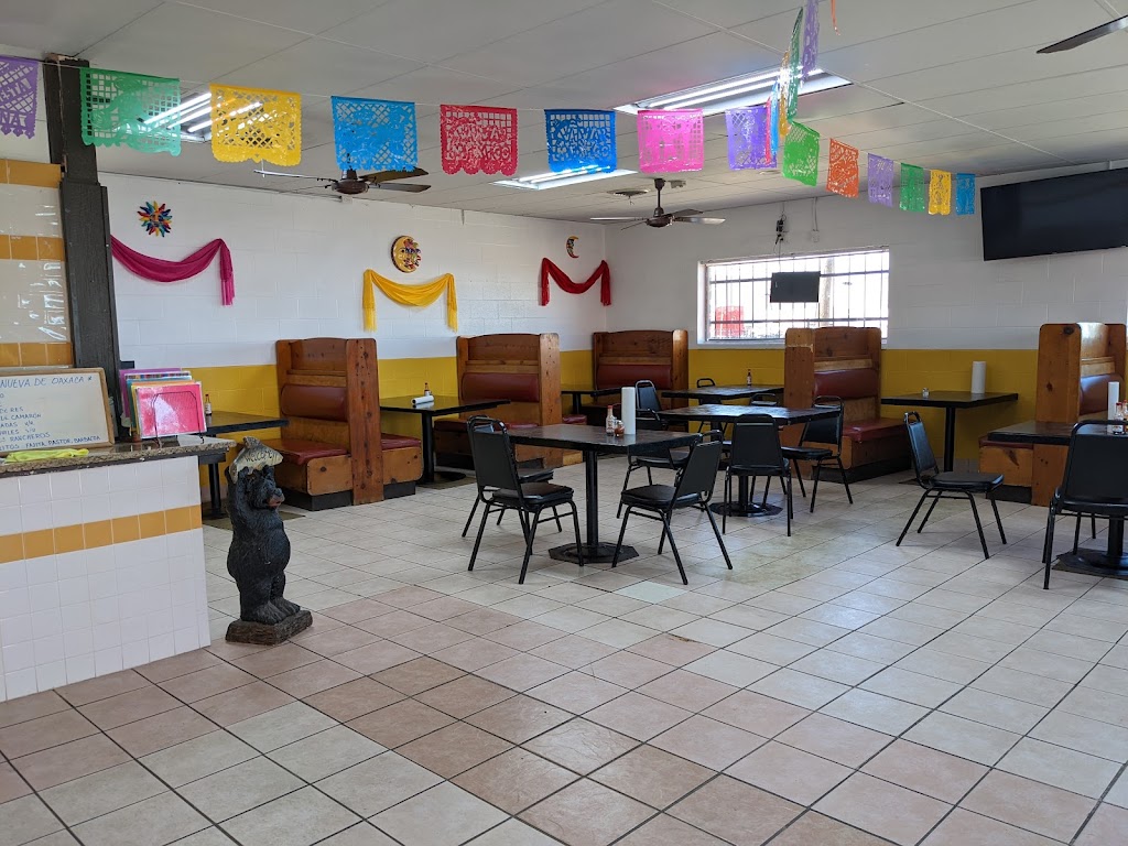 La Nueva de Oaxaca | restaurant | 3334 Irving Blvd, Dallas, TX 75247, USA | 4697302660 OR +1 469-730-2660