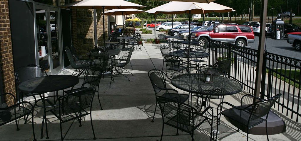 Cooshs Bayou Rouge Restaurant | restaurant | 6267 Old Water Oak Rd #101, Tallahassee, FL 32312, USA | 8508944110 OR +1 850-894-4110