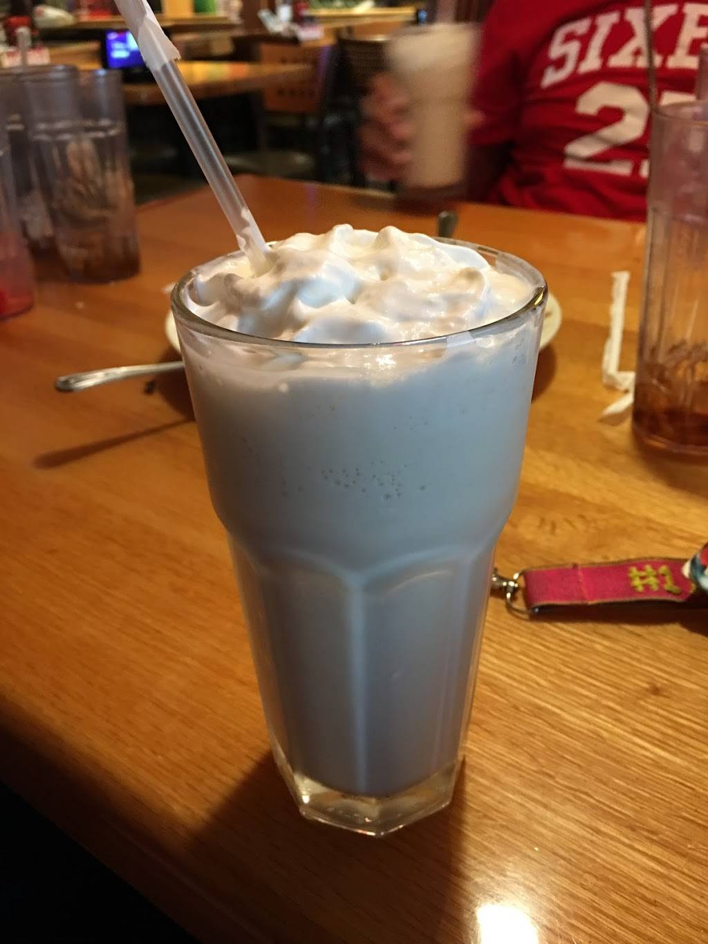 Applebees Grill + Bar | restaurant | 901 N Susquehanna Trail, Selinsgrove, PA 17870, USA | 5703747339 OR +1 570-374-7339