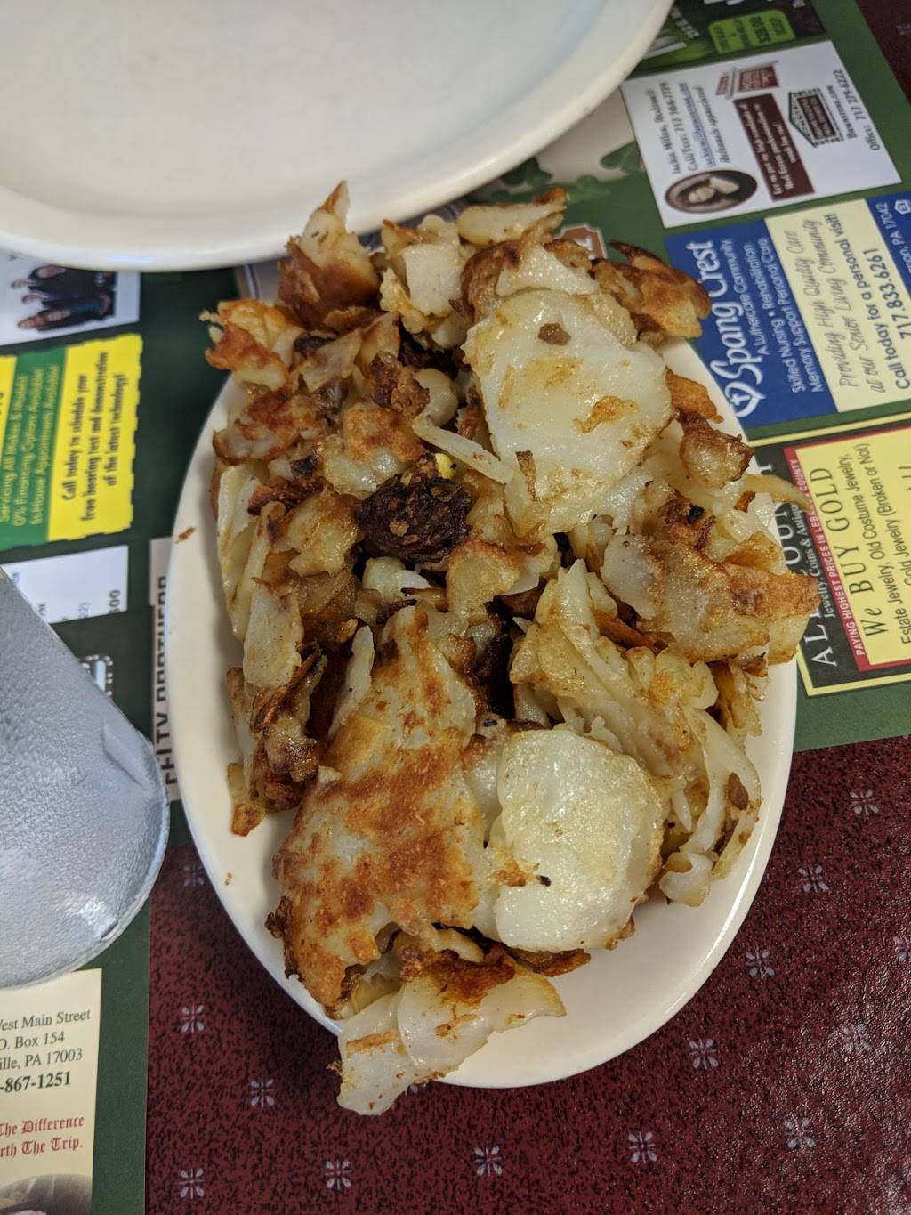 Schwalms Cleona Restaurant | restaurant | 213 E Penn Ave, Cleona, PA 17042, USA | 7172749942 OR +1 717-274-9942