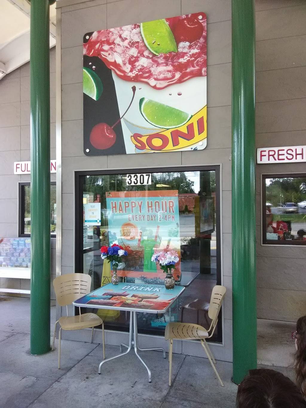 Sonic Drive-In | restaurant | 3307 N Broadway, Knoxville, TN 37917, USA | 8656891915 OR +1 865-689-1915