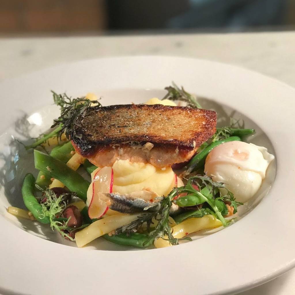 Rosewood Bar & Grill | restaurant | 28 S School St, Lodi, CA 95240, USA | 2093690470 OR +1 209-369-0470