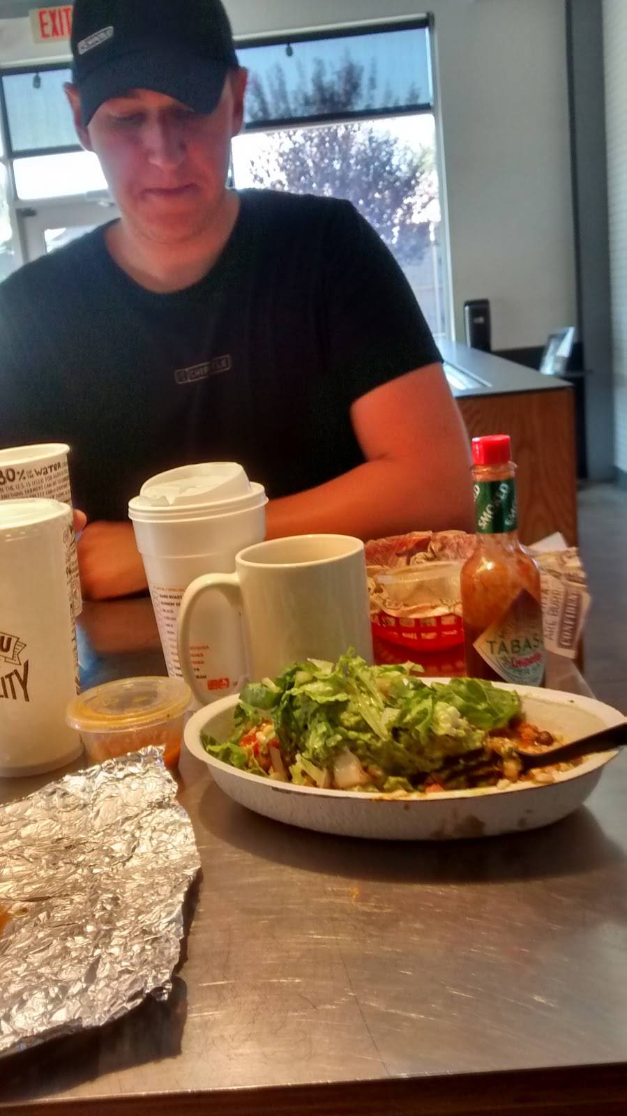 Chipotle Mexican Grill | restaurant | 4010 Wards Rd Suite A, Lynchburg, VA 24502, USA | 4342376931 OR +1 434-237-6931