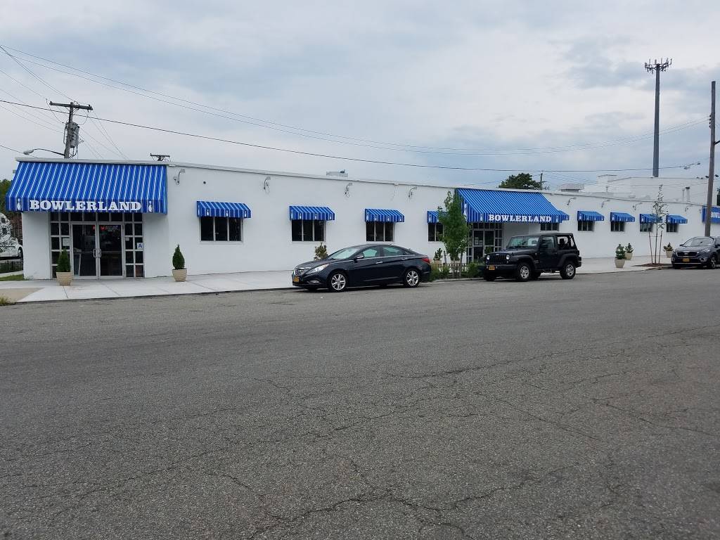 Bowlerland | night club | 2417 Hollers Ave, The Bronx, NY 10475, USA | 7189948700 OR +1 718-994-8700