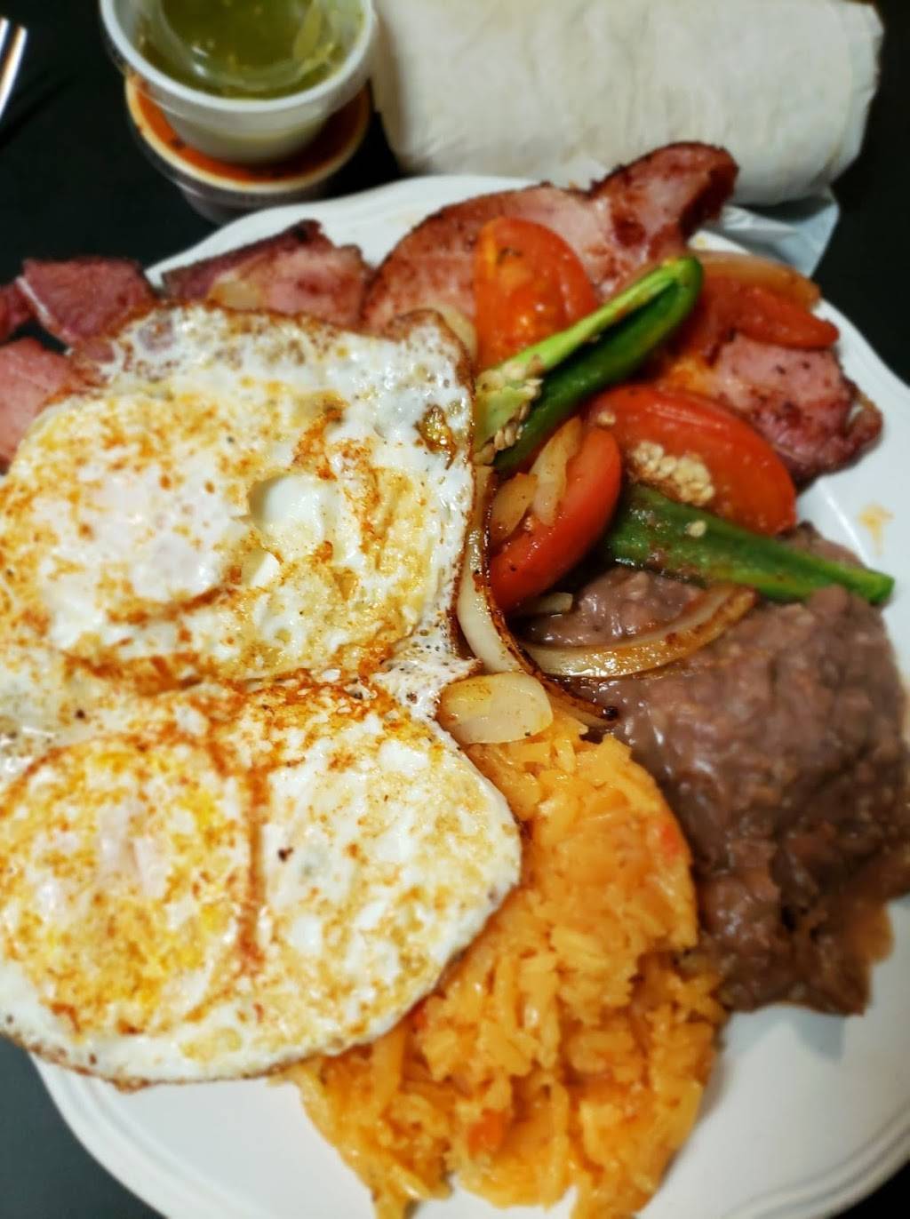 La Favorita | restaurant | 1700 E Grand Ave, Des Moines, IA 50316, USA | 5152626251 OR +1 515-262-6251