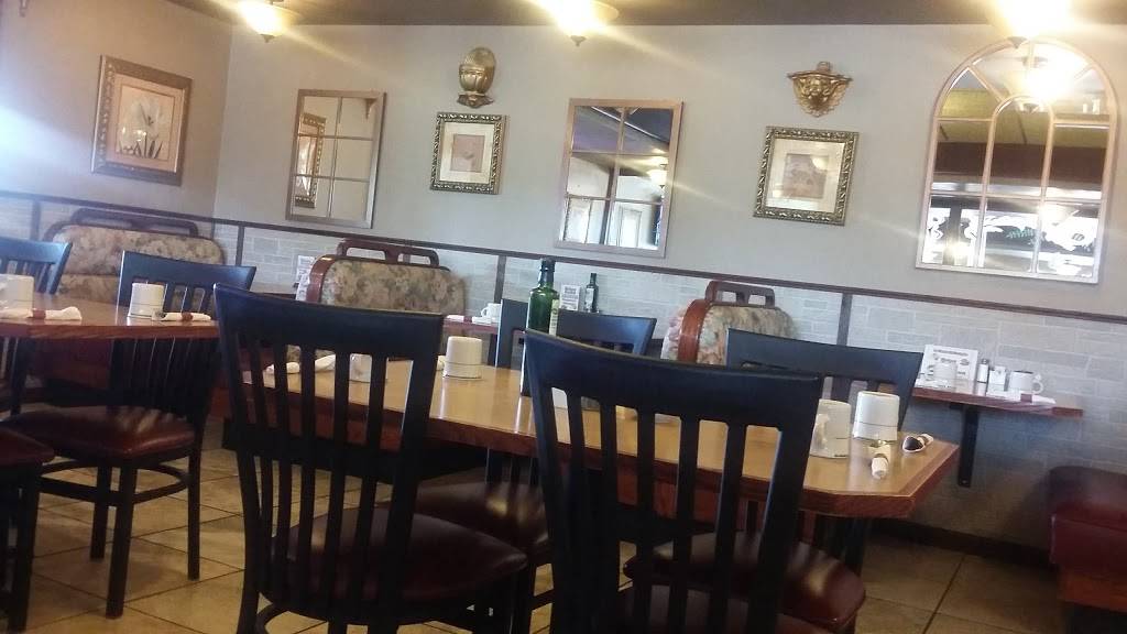 Hickory Garden Family Restaurant | restaurant | 3311 Hickory Grove Rd, Davenport, IA 52806, USA | 5633863620 OR +1 563-386-3620