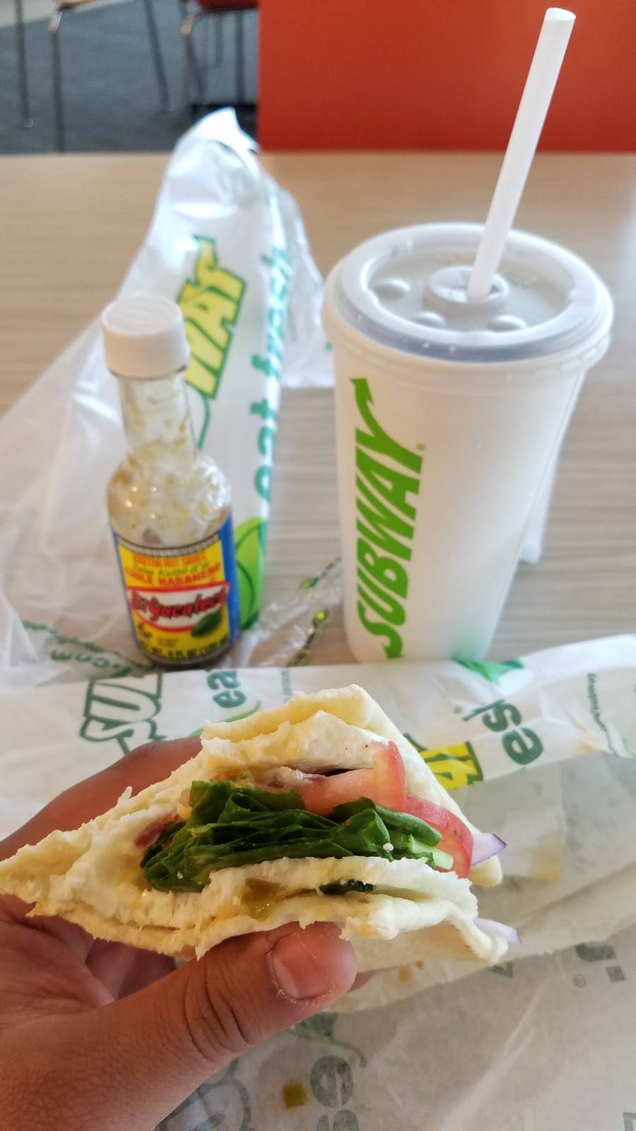 Subway | restaurant | 1350 Miller Dr, Coral Gables, FL 33146, USA | 3052841263 OR +1 305-284-1263
