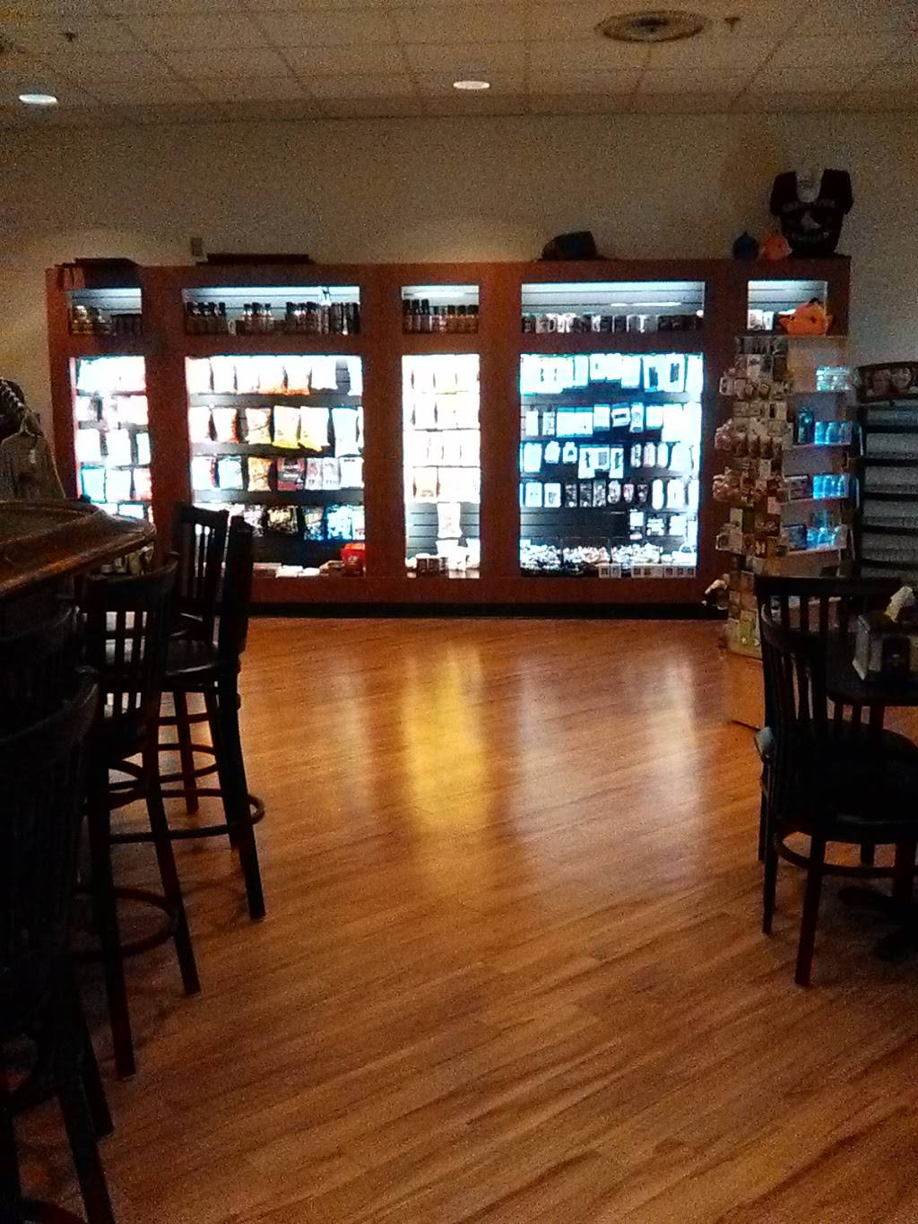 Tailwind Bar & Bistro | restaurant | 5103 Hollywood Ave, Shreveport, LA 71109, USA | 3189185385 OR +1 318-918-5385