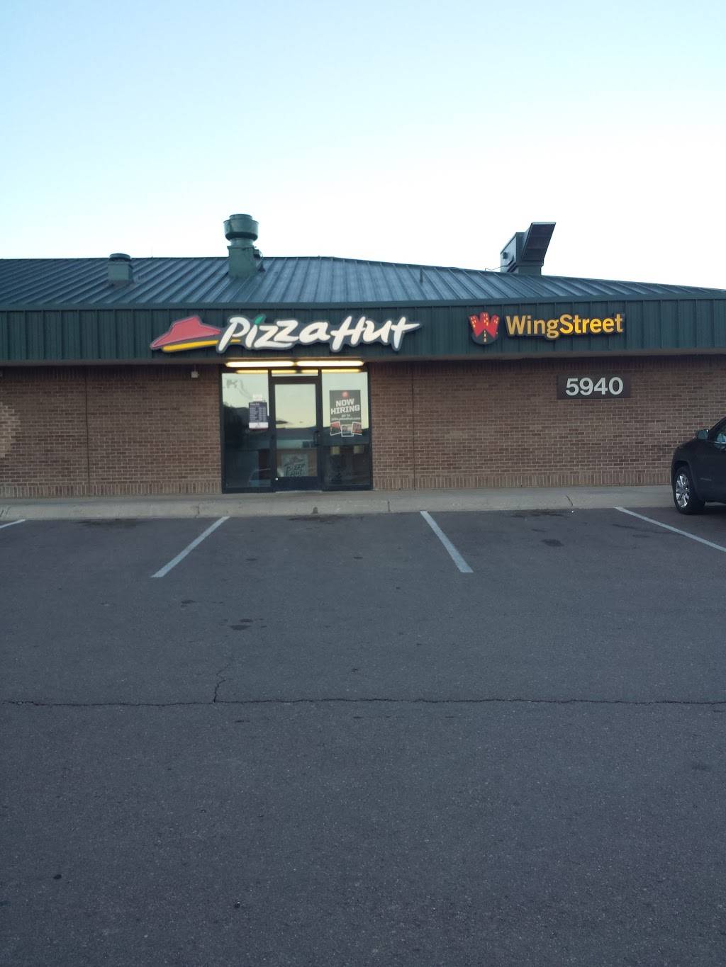Pizza Hut | meal takeaway | 5940 Ellis Street Fort Carson, Colorado Springs, CO 80913, USA | 7195380100 OR +1 719-538-0100