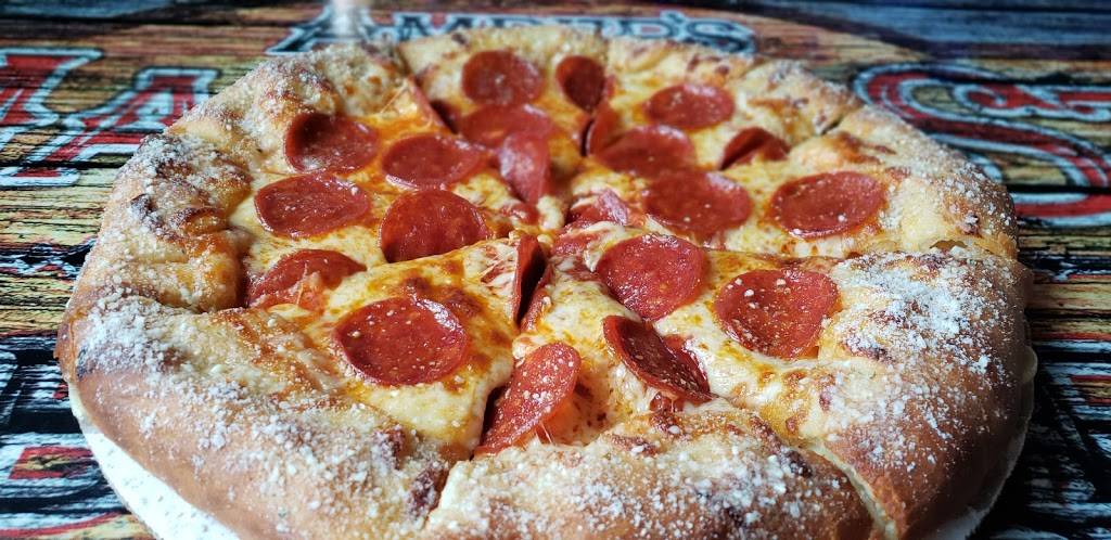 Mayne St. Pub-N-Grub | restaurant | 202 W Mayne St, Blue Grass, IA 52726, USA | 5633811717 OR +1 563-381-1717