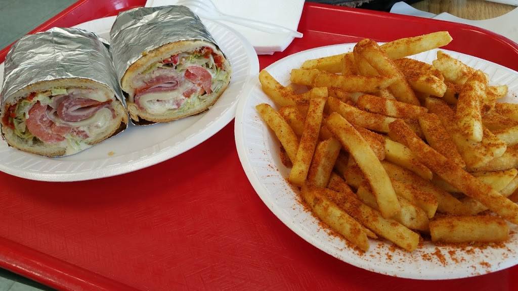 Maria Ds Sub Shop | restaurant | 111 Crain Hwy N, Glen Burnie, MD 21061, USA | 4107669850 OR +1 410-766-9850