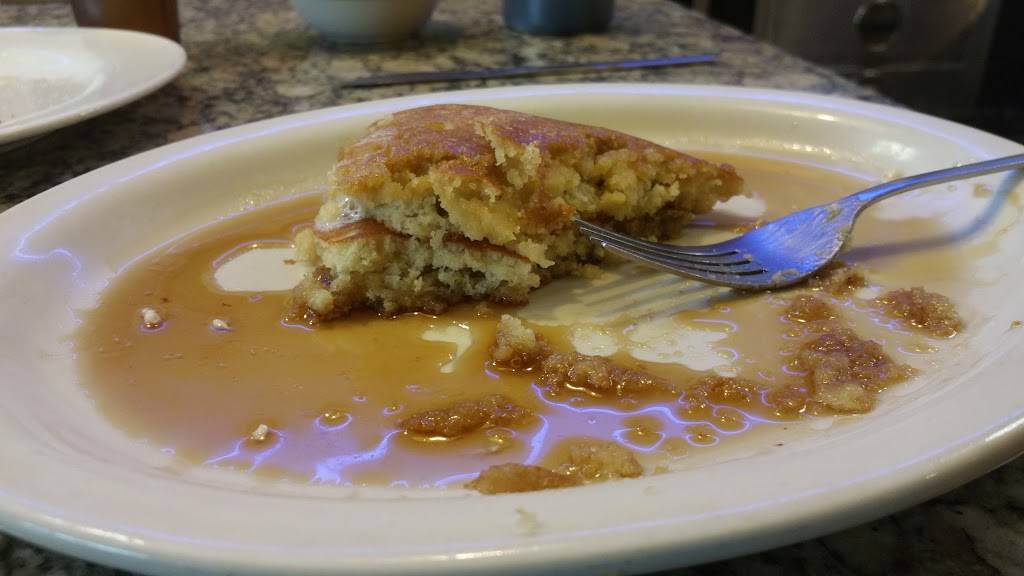 City Line Diner | restaurant | 3302 Derry St, Harrisburg, PA 17111, USA | 7175651171 OR +1 717-565-1171