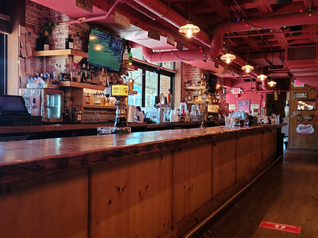 Lorettas Last Call | restaurant | 1 Lansdowne St, Boston, MA 02215, USA | 6174219595 OR +1 617-421-9595