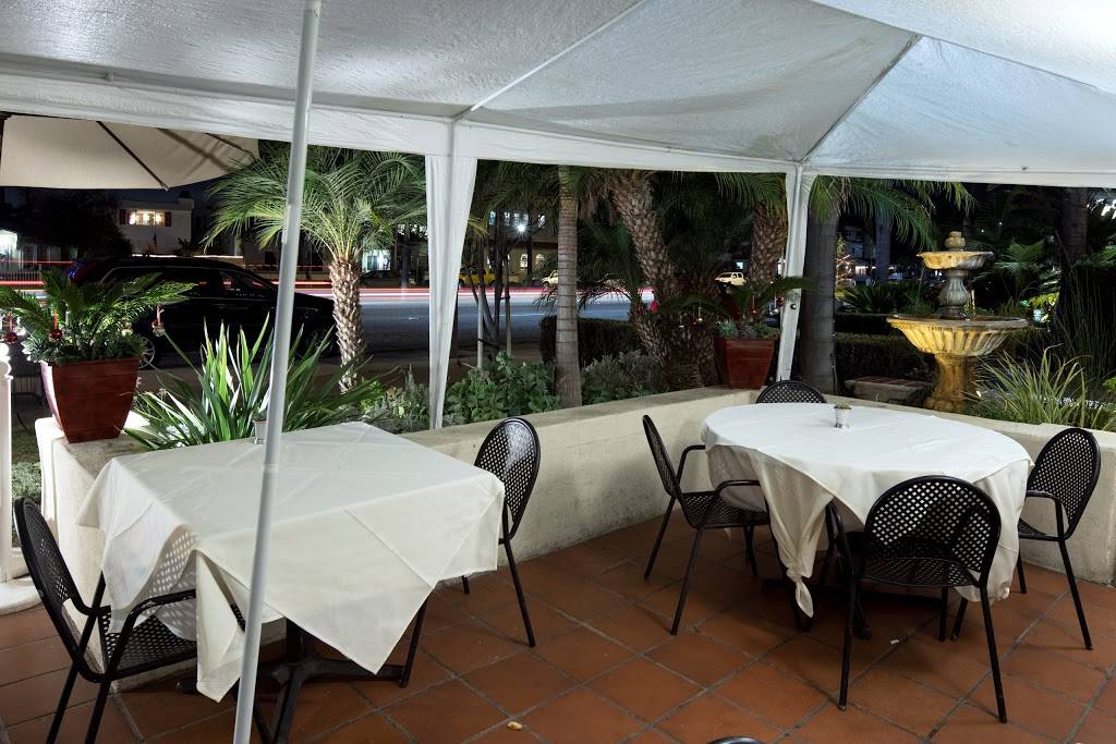 Crown City Inn | restaurant | 1827, 520 Orange Ave, Coronado, CA 92118, USA | 6194734867 OR +1 619-473-4867