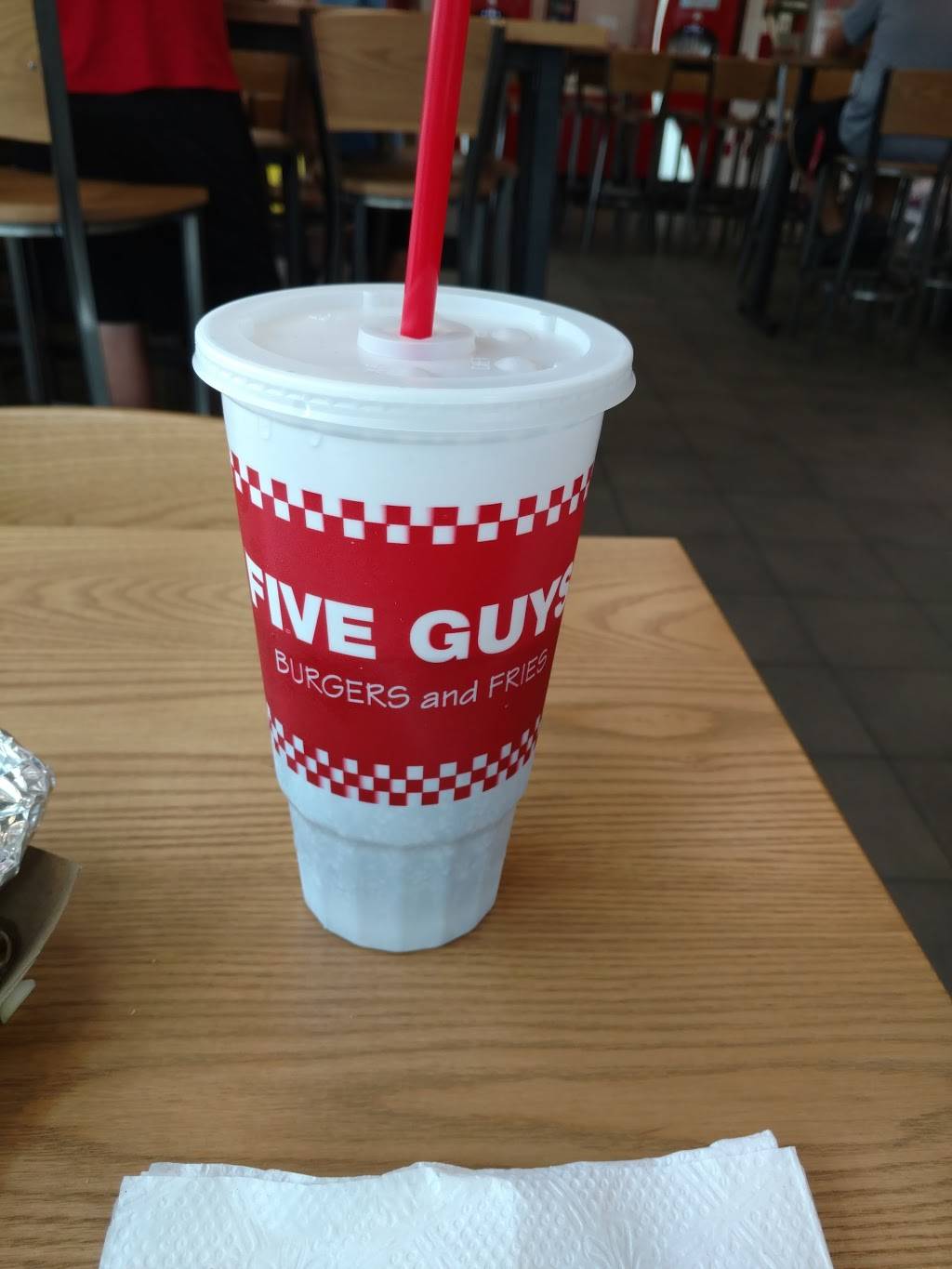 Five Guys | meal takeaway | 15171 Pearl Rd, Strongsville, OH 44136, USA | 4402689968 OR +1 440-268-9968