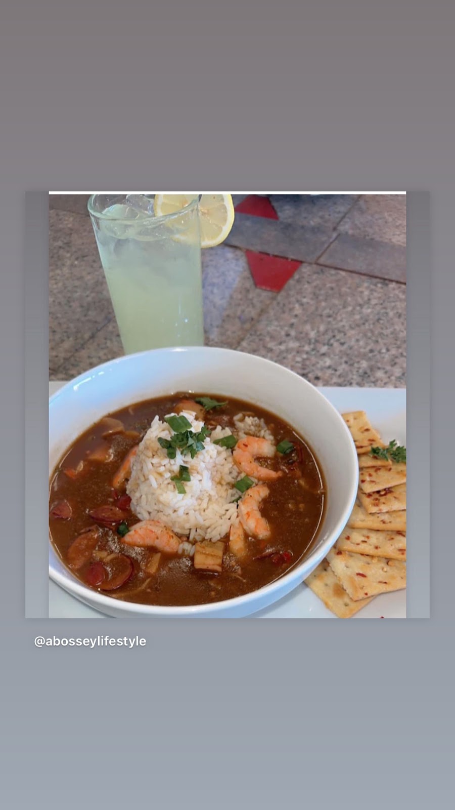 Queen Tingz and Thingz | restaurant | 315 W Woodrow Wilson Ave, Jackson, MS 39213, USA | 6016648053 OR +1 601-664-8053