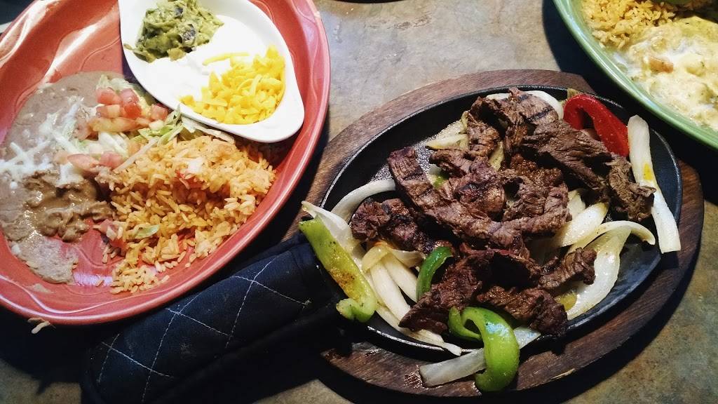 Acapulcos | restaurant | 1388 Hancock St, Quincy, MA 02169, USA | 6174791900 OR +1 617-479-1900