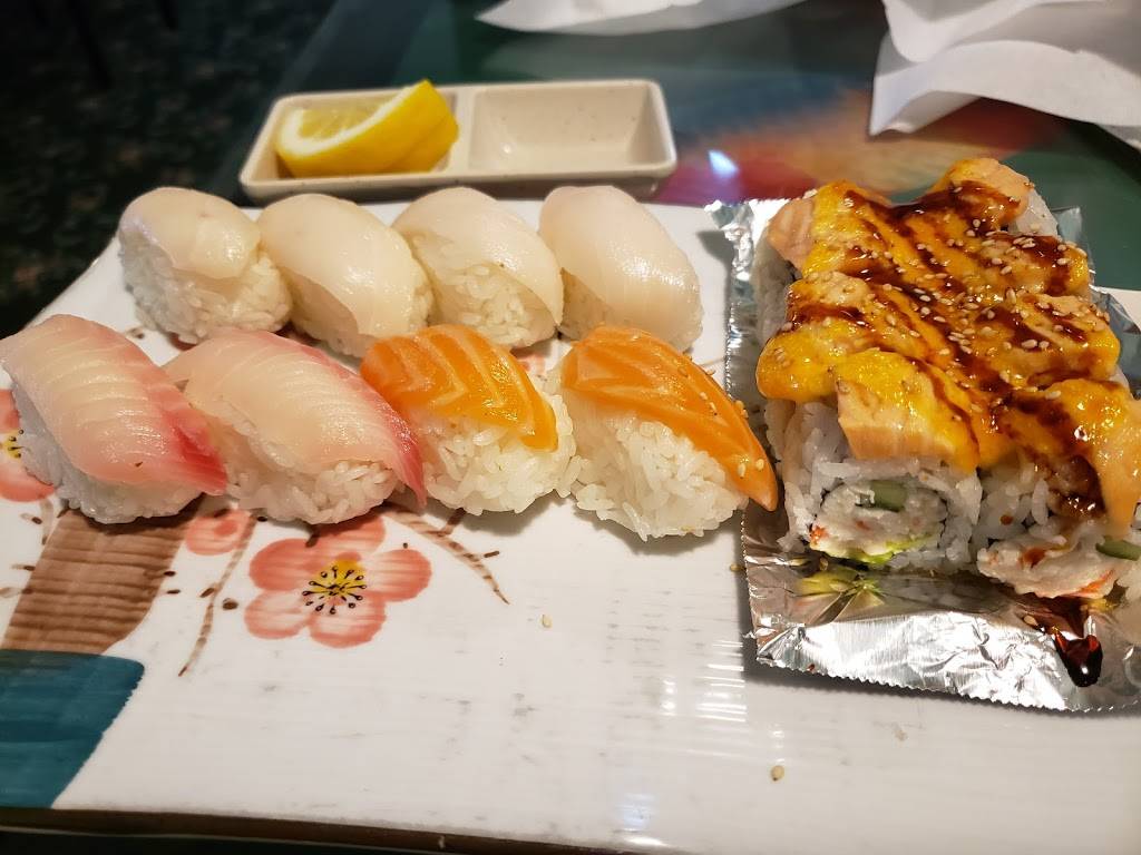 Dragon Boat Chinese Restaurant | restaurant | 13697 E Iliff Ave suite # 9 & 11, Aurora, CO 80014, USA | 3037521050 OR +1 303-752-1050