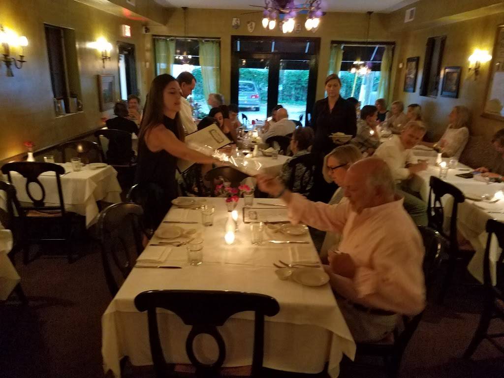 Fulton Five | restaurant | 5 Fulton St, Charleston, SC 29401, USA | 8438535555 OR +1 843-853-5555