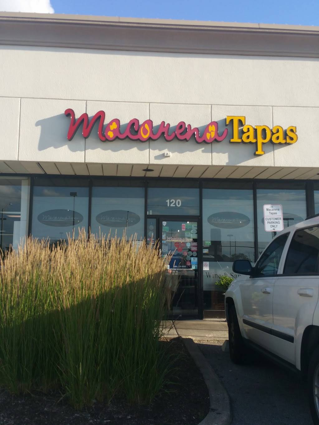 Macarena Tapas | restaurant | 618 S Route 59, Naperville, IL 60540, USA | 6304208995 OR +1 630-420-8995