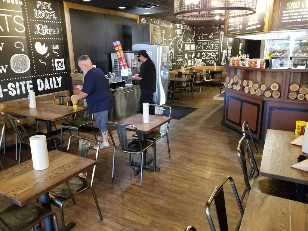 Dickeys Barbecue Pit | restaurant | 2815 W Peoria Ave, Phoenix, AZ 85029, USA | 6026033377 OR +1 602-603-3377
