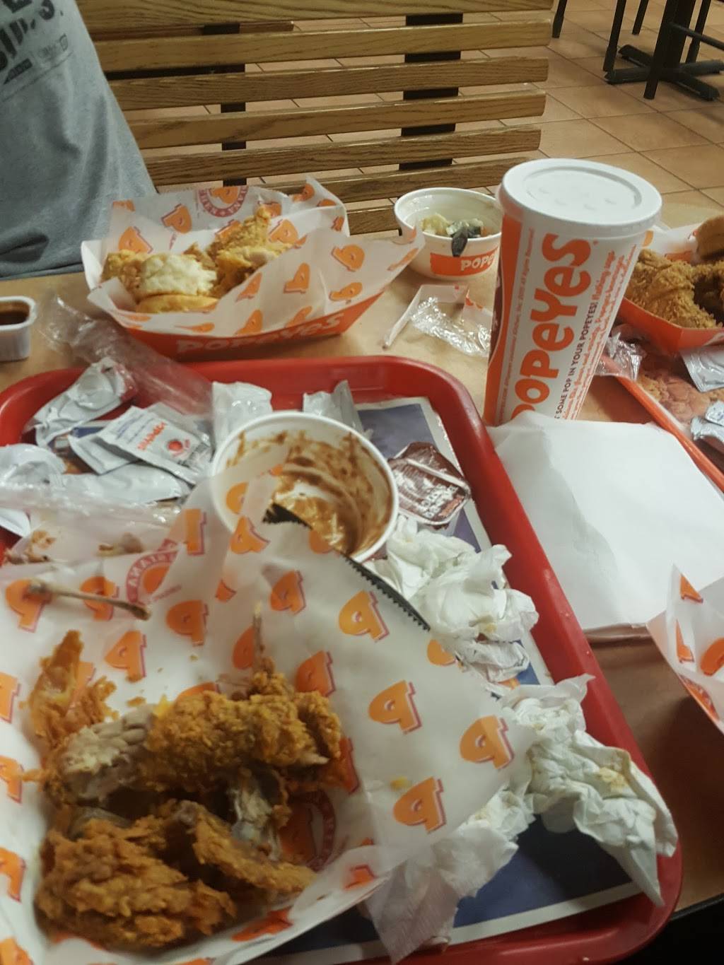 Popeyes Louisiana Kitchen | restaurant | 1605 N Olden Ave, Ewing Township, NJ 08638, USA | 6093967150 OR +1 609-396-7150