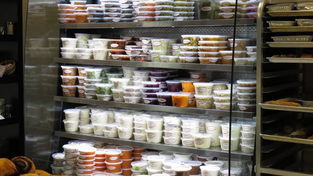 Yanay Dips & Salads | restaurant | 178 NY-59, Monsey, NY 10952, USA | 8454149099 OR +1 845-414-9099