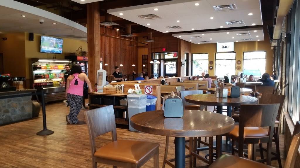 Don Pollo of Gaithersburg | restaurant | 9083 Gaither Rd, Gaithersburg, MD 20877, USA | 3019900981 OR +1 301-990-0981