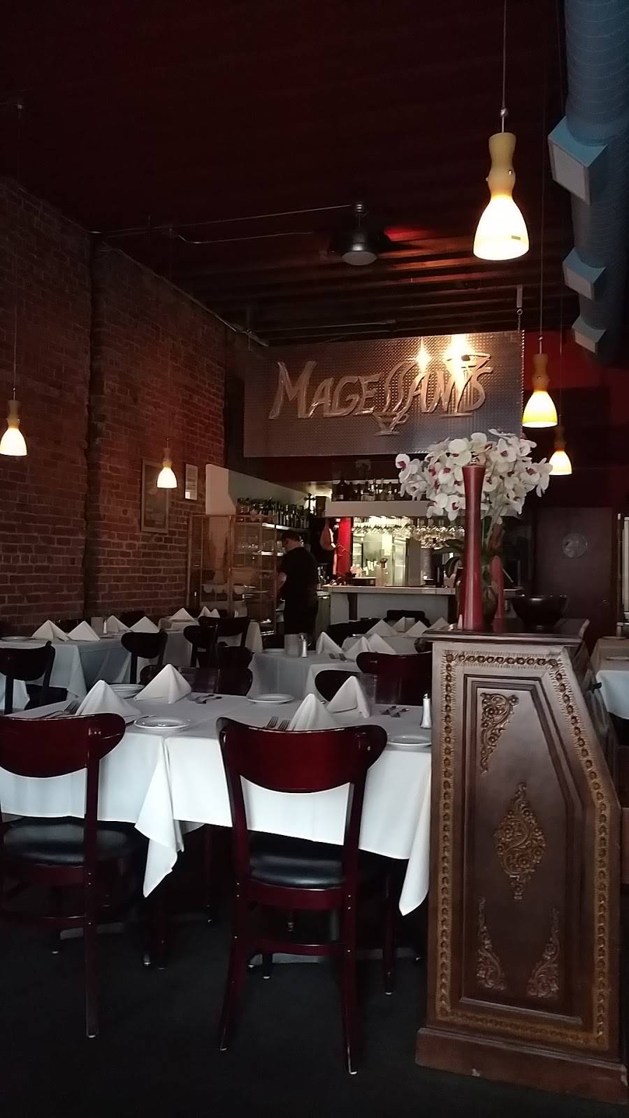 Magellans Restaurant | restaurant | 15 E 6th St, Tracy, CA 95376, USA | 2098392333 OR +1 209-839-2333