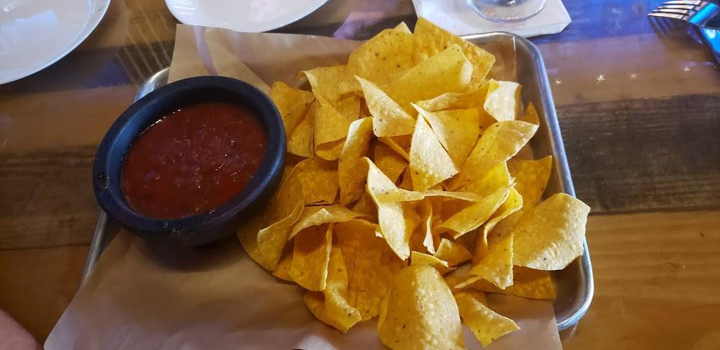 The Brass Tap | restaurant | 624 SW 145th Terrace, Pembroke Pines, FL 33027, USA | 9543676930 OR +1 954-367-6930