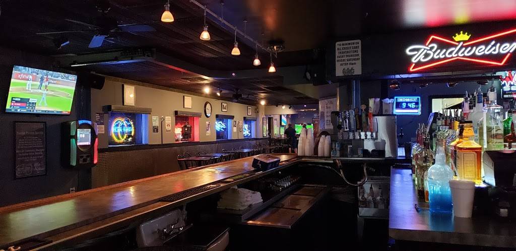 Big Daddys Edwardsville | restaurant | 132 N Main St, Edwardsville, IL 62025, USA | 6186569706 OR +1 618-656-9706