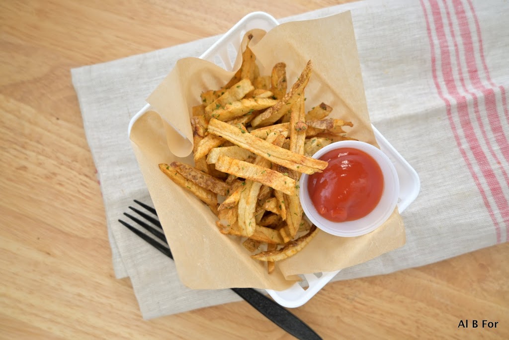 Po-Boys Kitchen & Catering | restaurant | 4235 Edgmont Ave, Brookhaven, PA 19015, USA | 2152920187 OR +1 215-292-0187