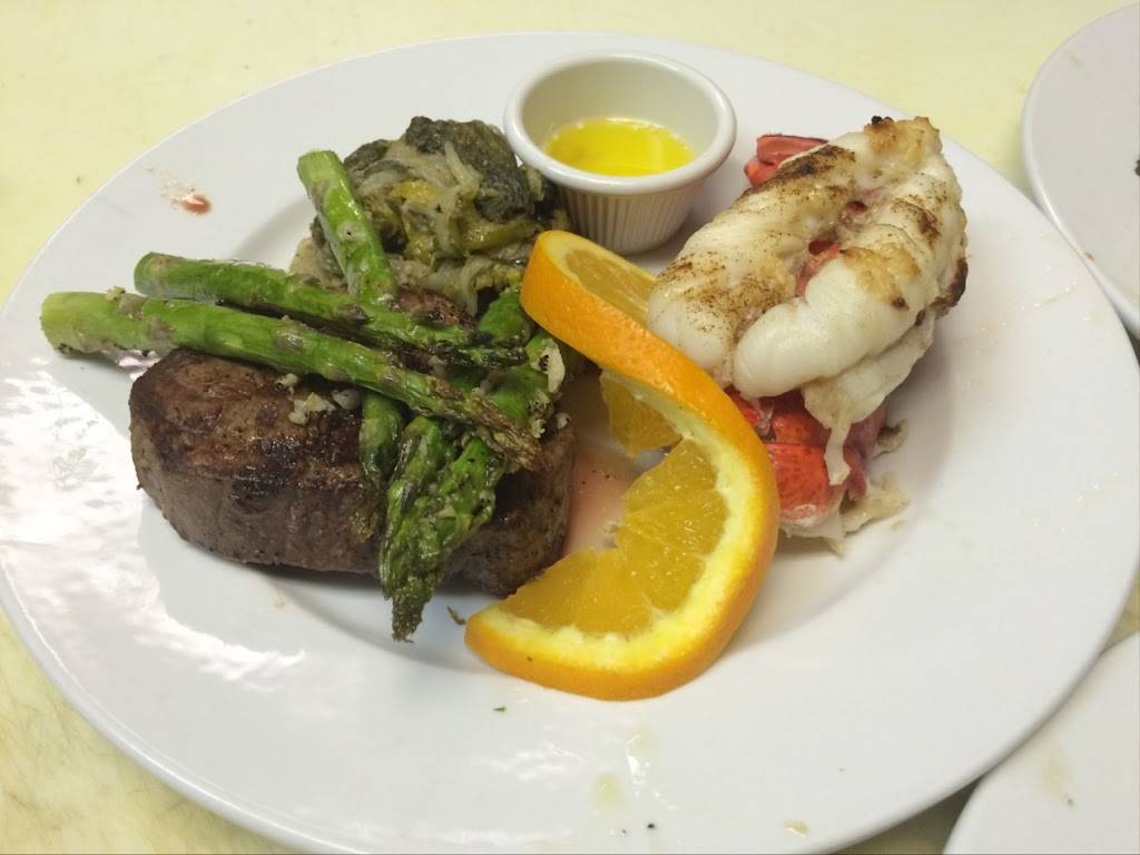 Ruffinos Italian Restaurant & Pizzeria | restaurant | 1145 SE Port St Lucie Blvd, Port St. Lucie, FL 34952, USA | 7723352988 OR +1 772-335-2988