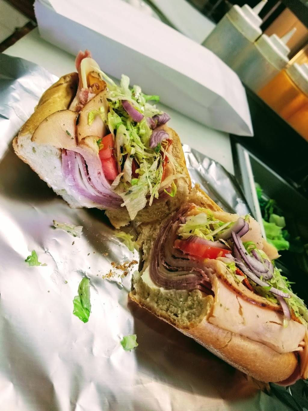 Benvenuto Pizza and Italian Family restaurant | restaurant | 424 Main St, Stroudsburg, PA 18360, USA | 5704212584 OR +1 570-421-2584