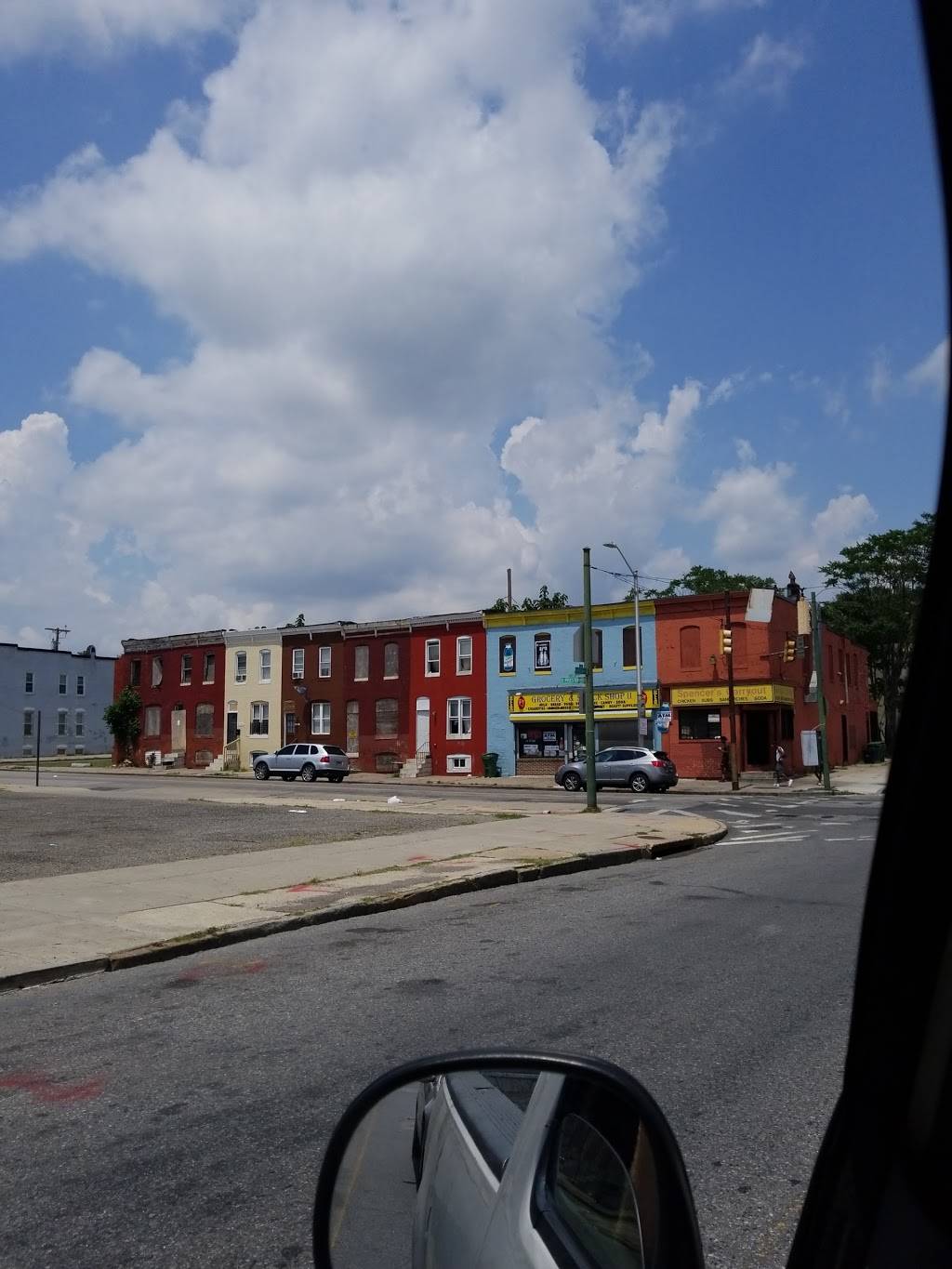 Spencers Carry Out | meal takeaway | 2446 E Preston St, Baltimore, MD 21213, USA | 4107328929 OR +1 410-732-8929