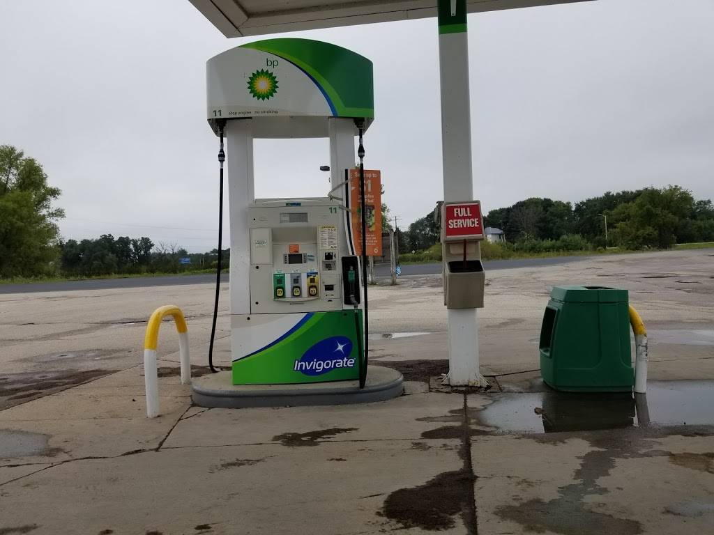 Edgerton Travel Plaza | restaurant | 568 Haugen Rd, Edgerton, WI 53534, USA | 6088849451 OR +1 608-884-9451