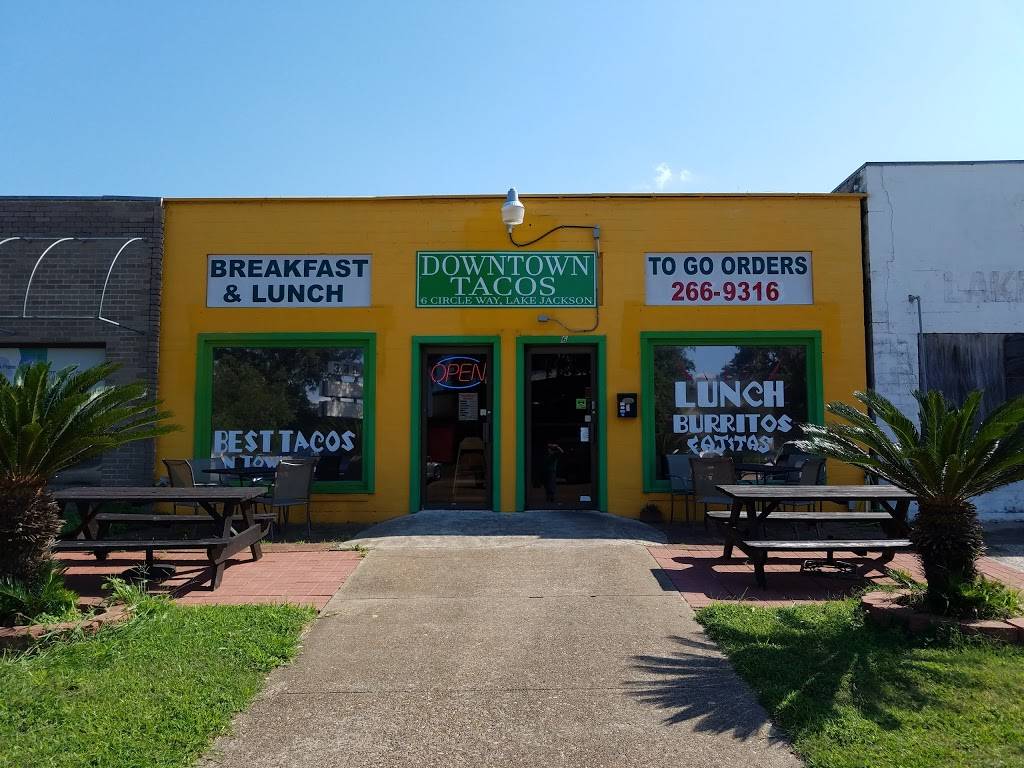 Downtown Tacos | restaurant | 8 Circle Way St, Lake Jackson, TX 77566, USA | 9792669316 OR +1 979-266-9316