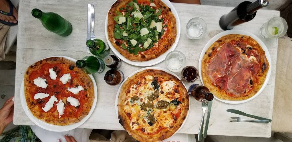 Casa Della Mozzarella | restaurant | 604 E 187th St, Bronx, NY 10458, USA | 7183643867 OR +1 718-364-3867