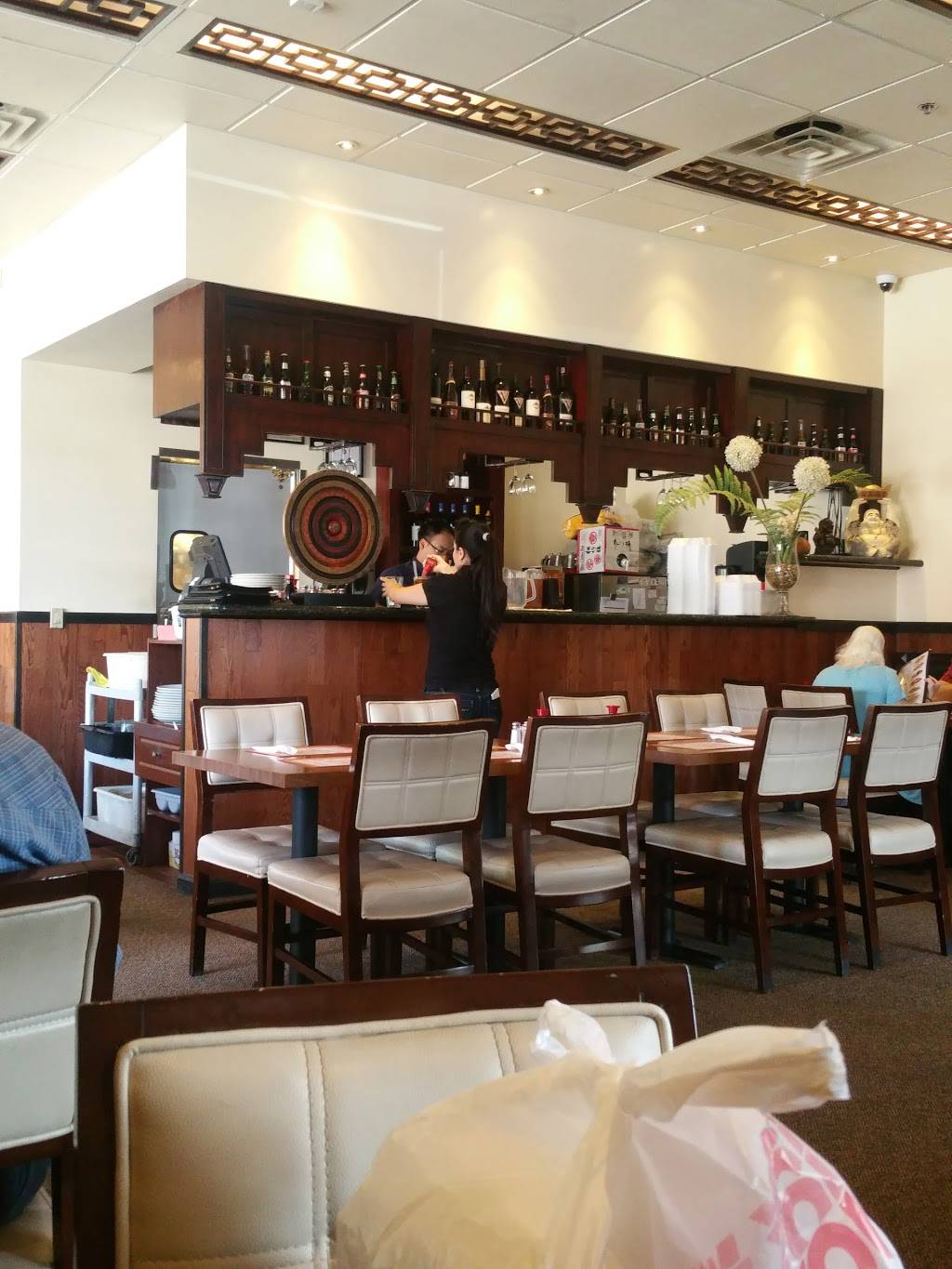 Big Buddha Restaurant | restaurant | 16572 W Greenway Rd #115, Surprise, AZ 85388, USA | 6232663328 OR +1 623-266-3328