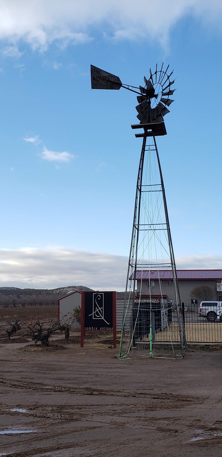 Sombra Antigua Vineyard and Winery | restaurant | 430 La Vina Rd, Anthony, NM 88021, USA | 9152414349 OR +1 915-241-4349