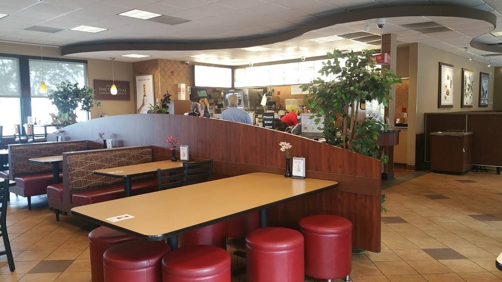 Chick-fil-A | restaurant | 10790 Park Blvd N, Seminole, FL 33772, USA | 7273980777 OR +1 727-398-0777