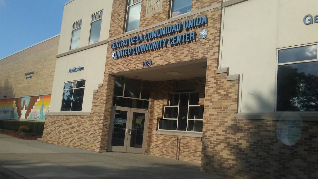 United Community Center | restaurant | 1028 S 9th St, Milwaukee, WI 53204, USA | 4143843100 OR +1 414-384-3100