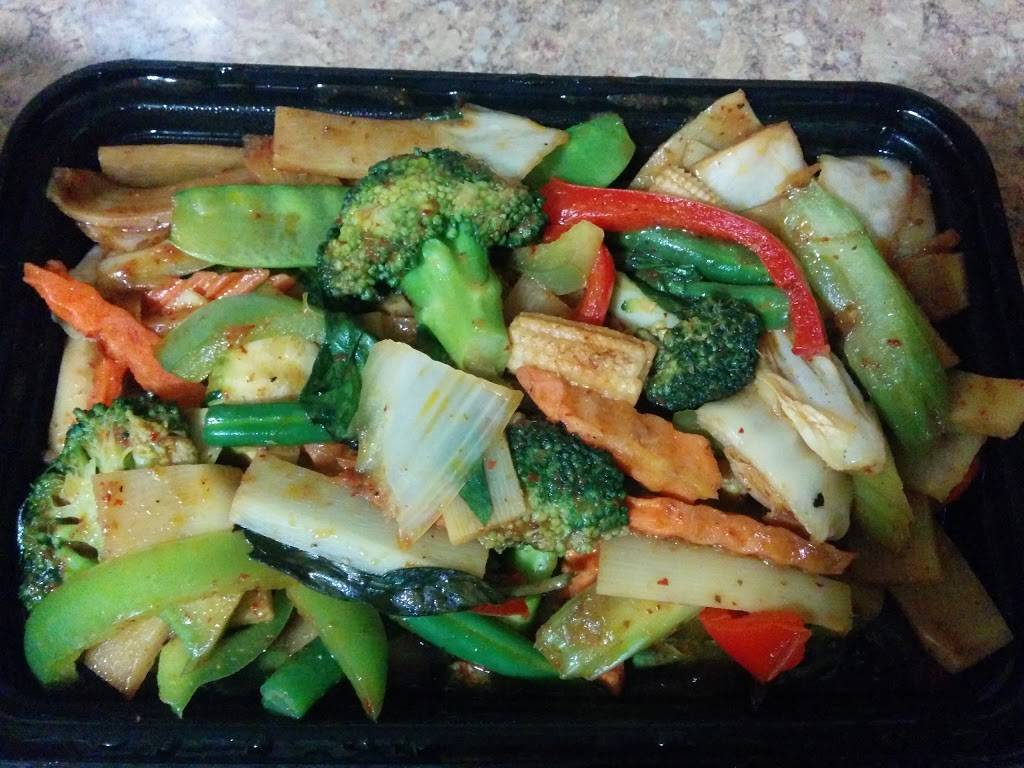 Thai Delight Restaurant | restaurant | 133 Mt Pleasant Rd, Newtown, CT 06470, USA | 2034260674 OR +1 203-426-0674