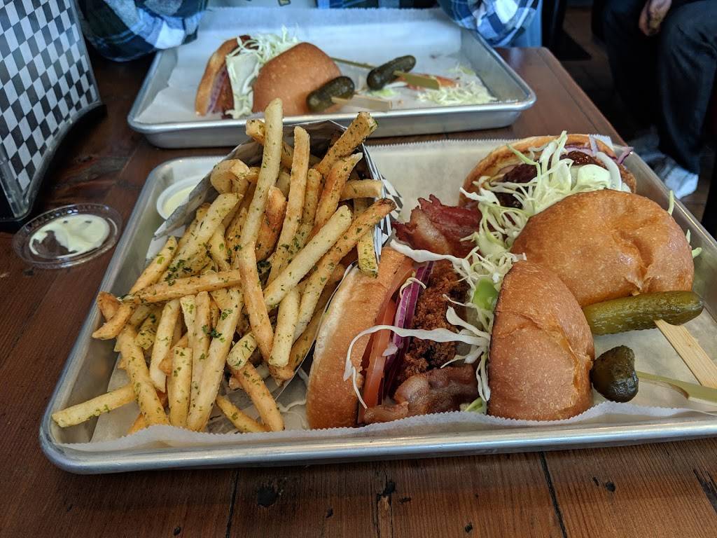 Katsu Burger | restaurant | 3333 184th St SW, Lynnwood, WA 98037, USA | 4256224500 OR +1 425-622-4500