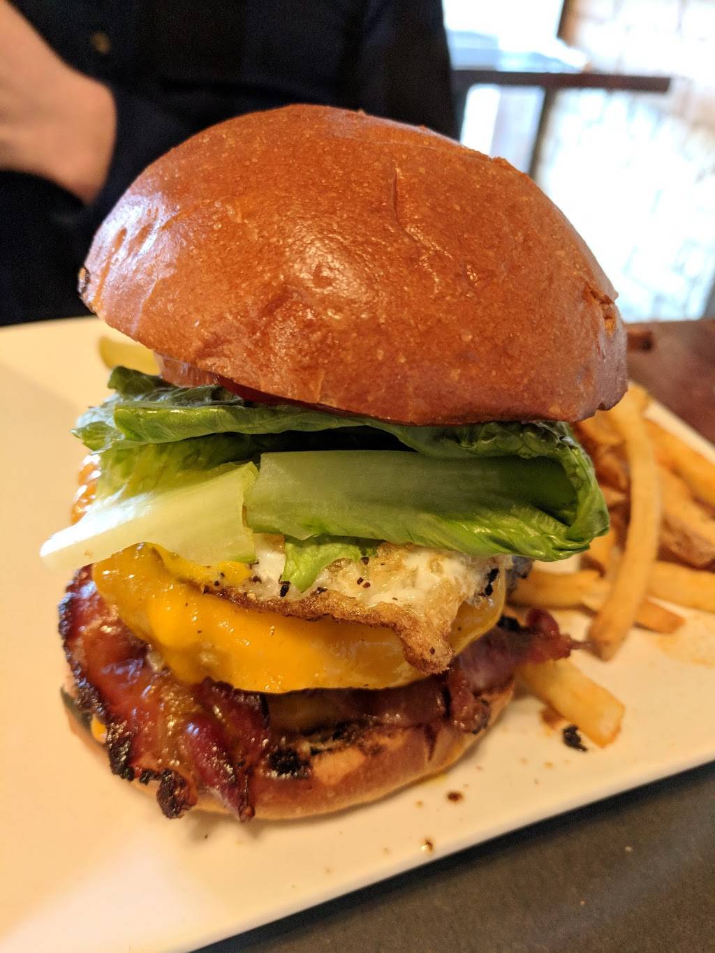 Emprize Brew Mill | restaurant | 200 Main St, Menasha, WI 54952, USA | 9204861539 OR +1 920-486-1539