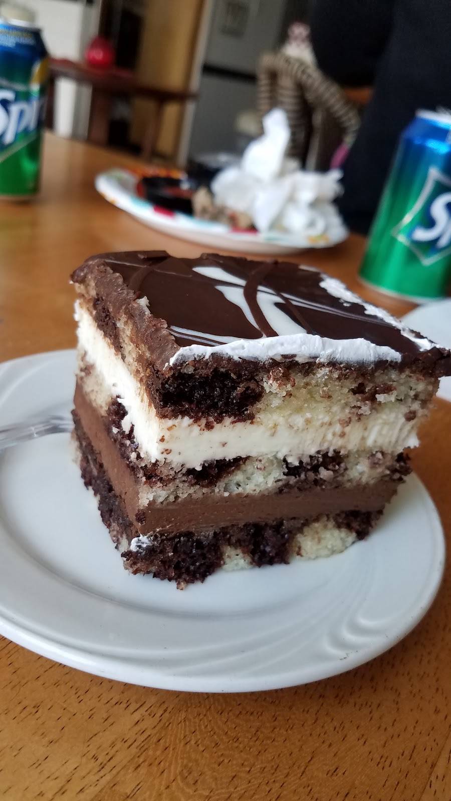 Sabatinos Sausage Deli & Pizza Co | restaurant | 406 32nd St, Newport Beach, CA 92663, USA | 9497231930 OR +1 949-723-1930