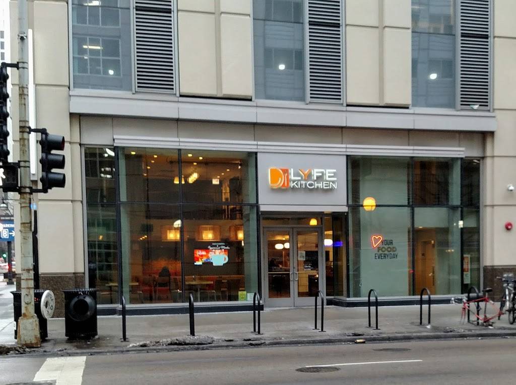 LYFE Kitchen | cafe | 270 E Ontario St, Chicago, IL 60611, USA | 3129331035 OR +1 312-933-1035