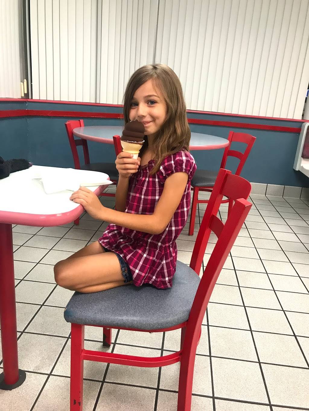 Little Caesars Pizza | meal takeaway | 12603 IL-143, Highland, IL 62249, USA | 6186512121 OR +1 618-651-2121