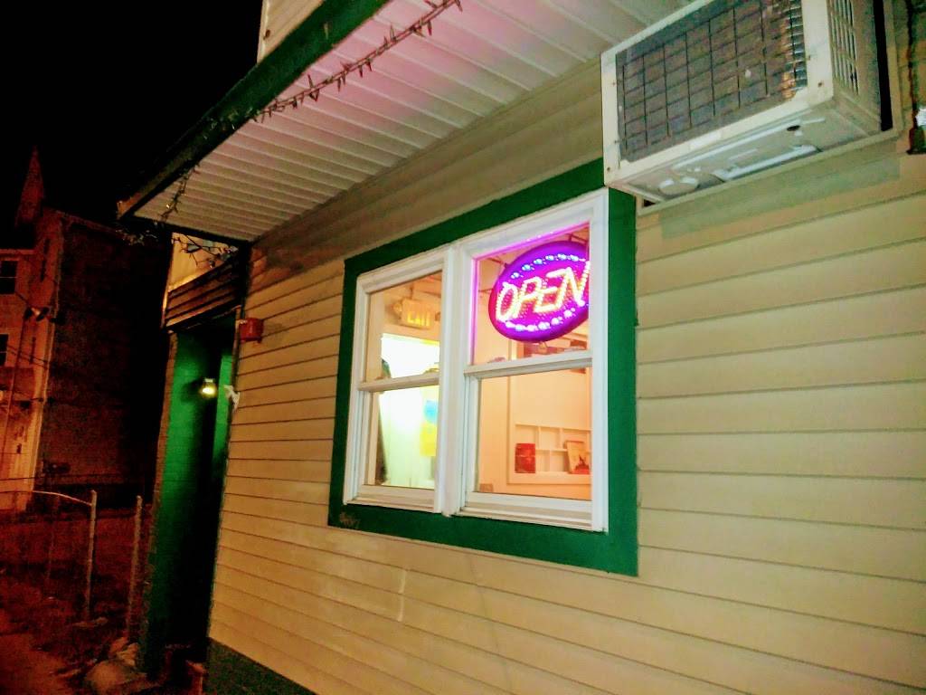 Chengdu Taste | restaurant | 701 Main St, Pawtucket, RI 02860, USA | 4017295699 OR +1 401-729-5699