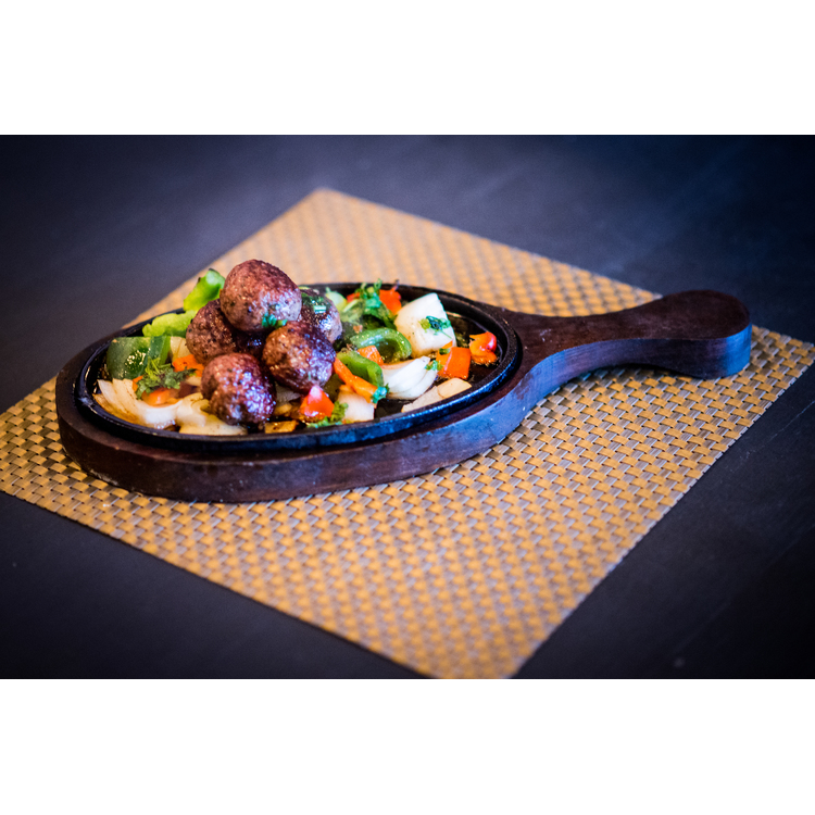 Plates Private Events | restaurant | 4 Wall St, Huntington, NY 11743, USA | 6312712210 OR +1 631-271-2210